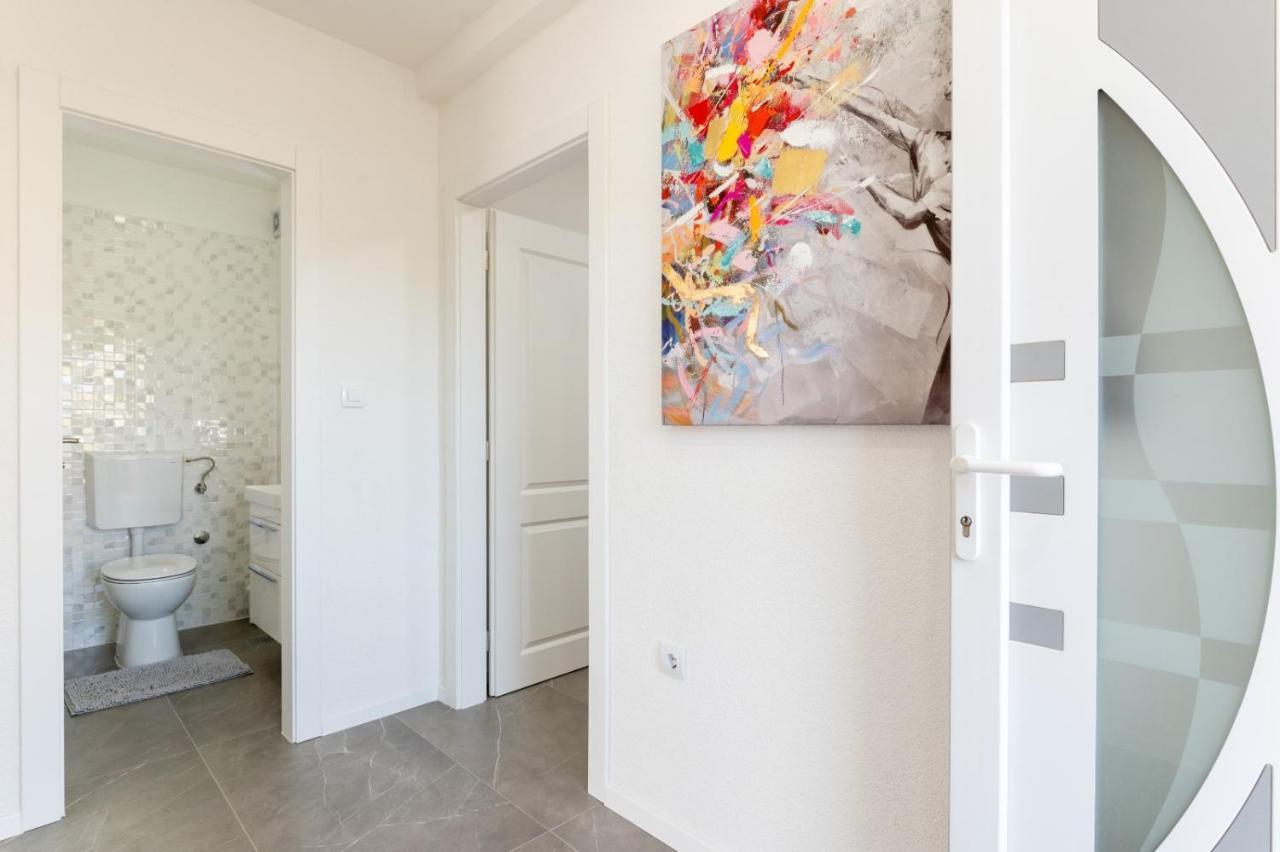 Apartment Vuletin คาชเตลา ภายนอก รูปภาพ