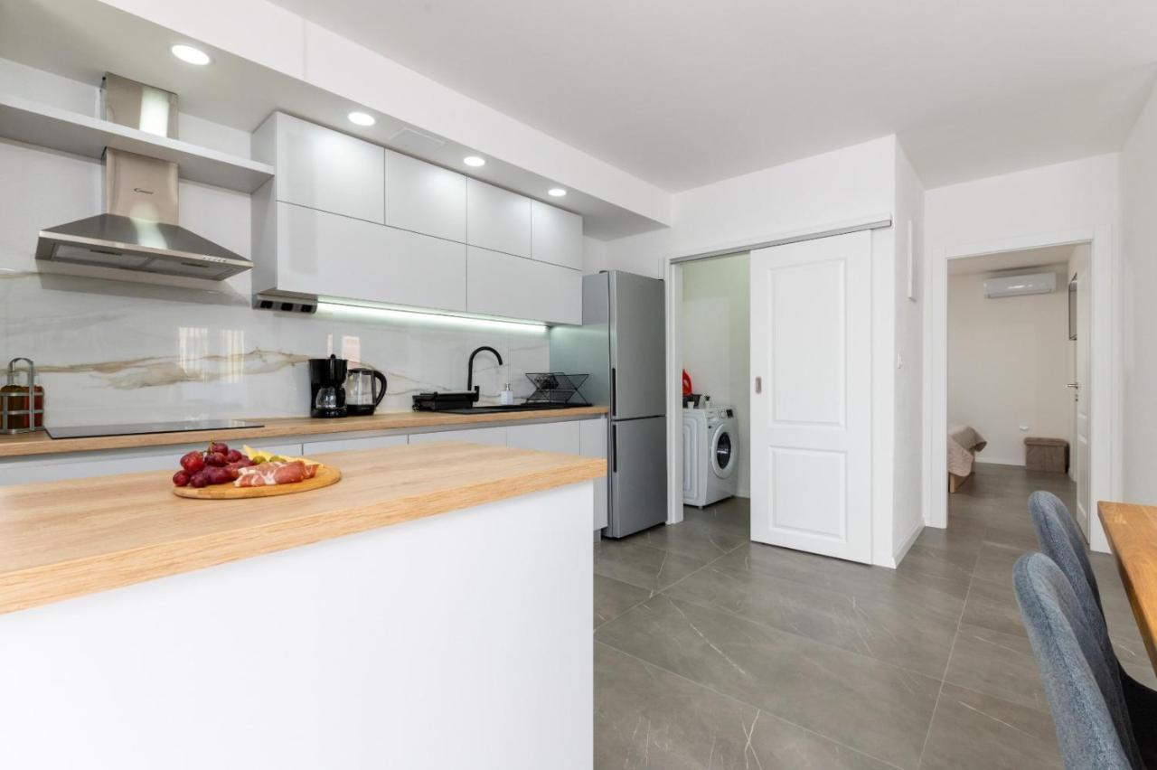 Apartment Vuletin คาชเตลา ภายนอก รูปภาพ