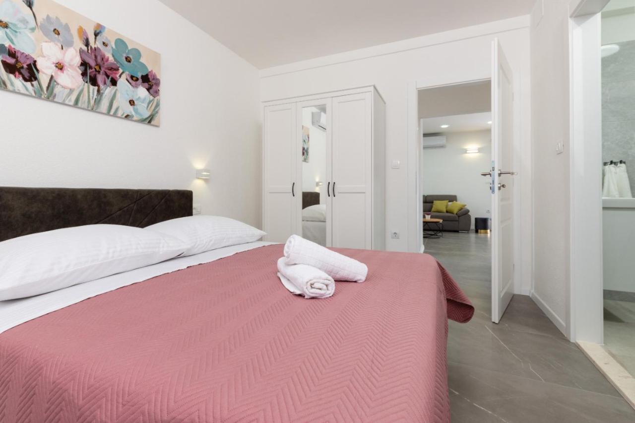 Apartment Vuletin คาชเตลา ภายนอก รูปภาพ
